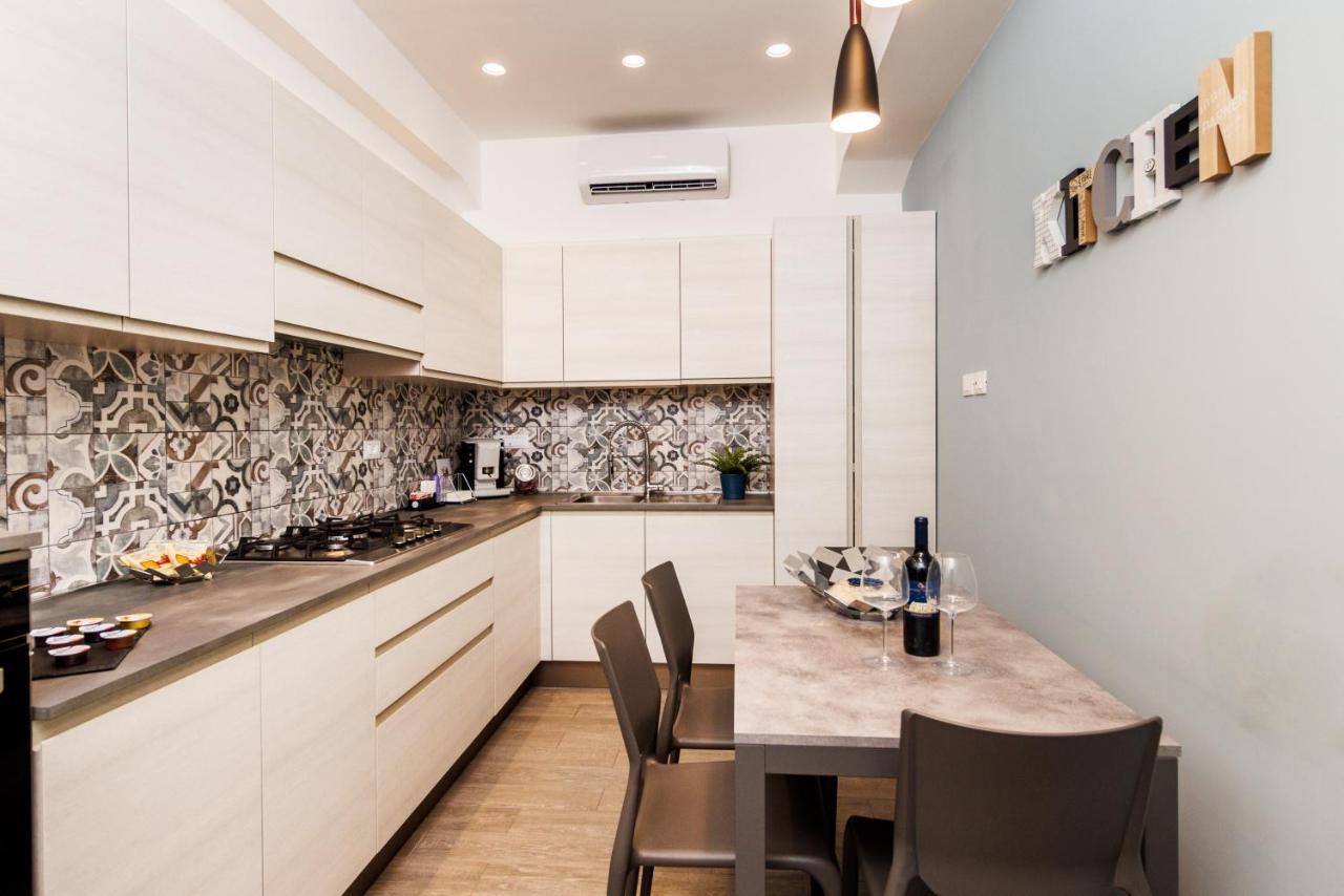 Blue Apartment Мессина Экстерьер фото