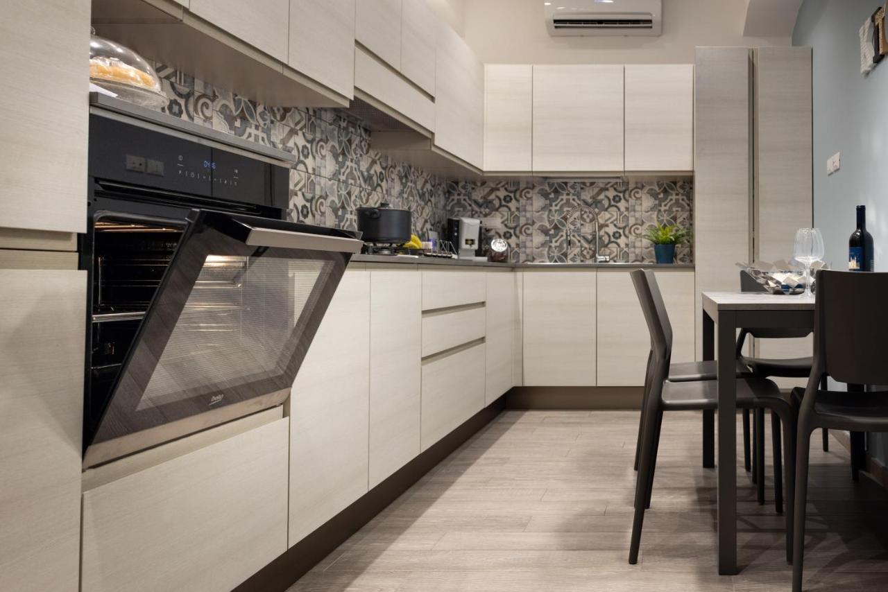 Blue Apartment Мессина Экстерьер фото